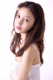 夜店DJ女跳舞衣服